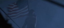 v0eSTlR8GEWJi.gif