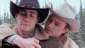 oOi3roYRf4NW0.gif