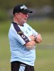 sharks-coach-peter-sharp-watches-his-team-during-a-cronulla-sharks-picture-id483295953.jpg